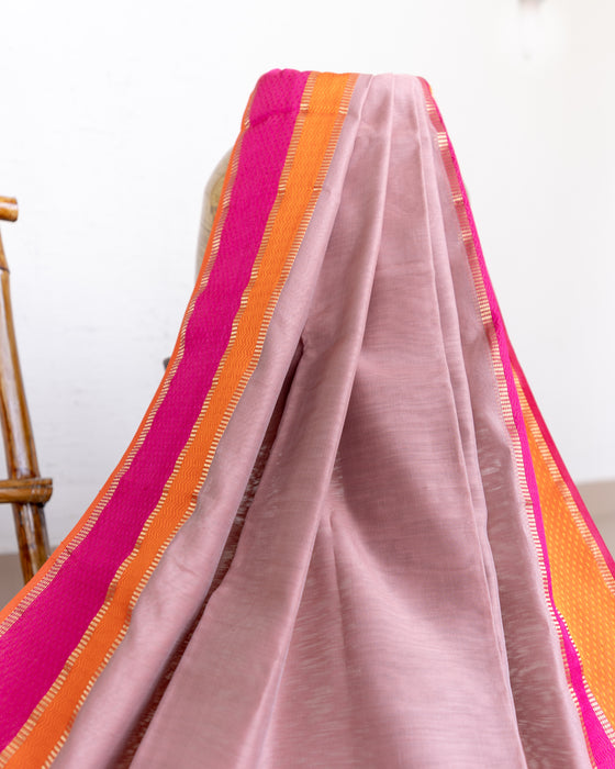 Handweave Maheshwari Handloom Light Cheeku Colour with Ganga Jamuna Border Silk Cotton Saree
