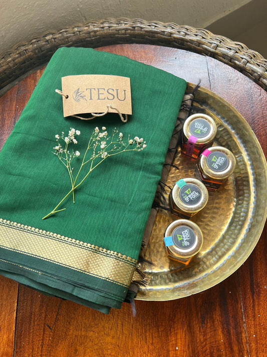 Festive Saree Hamper - Design 2 - TESU