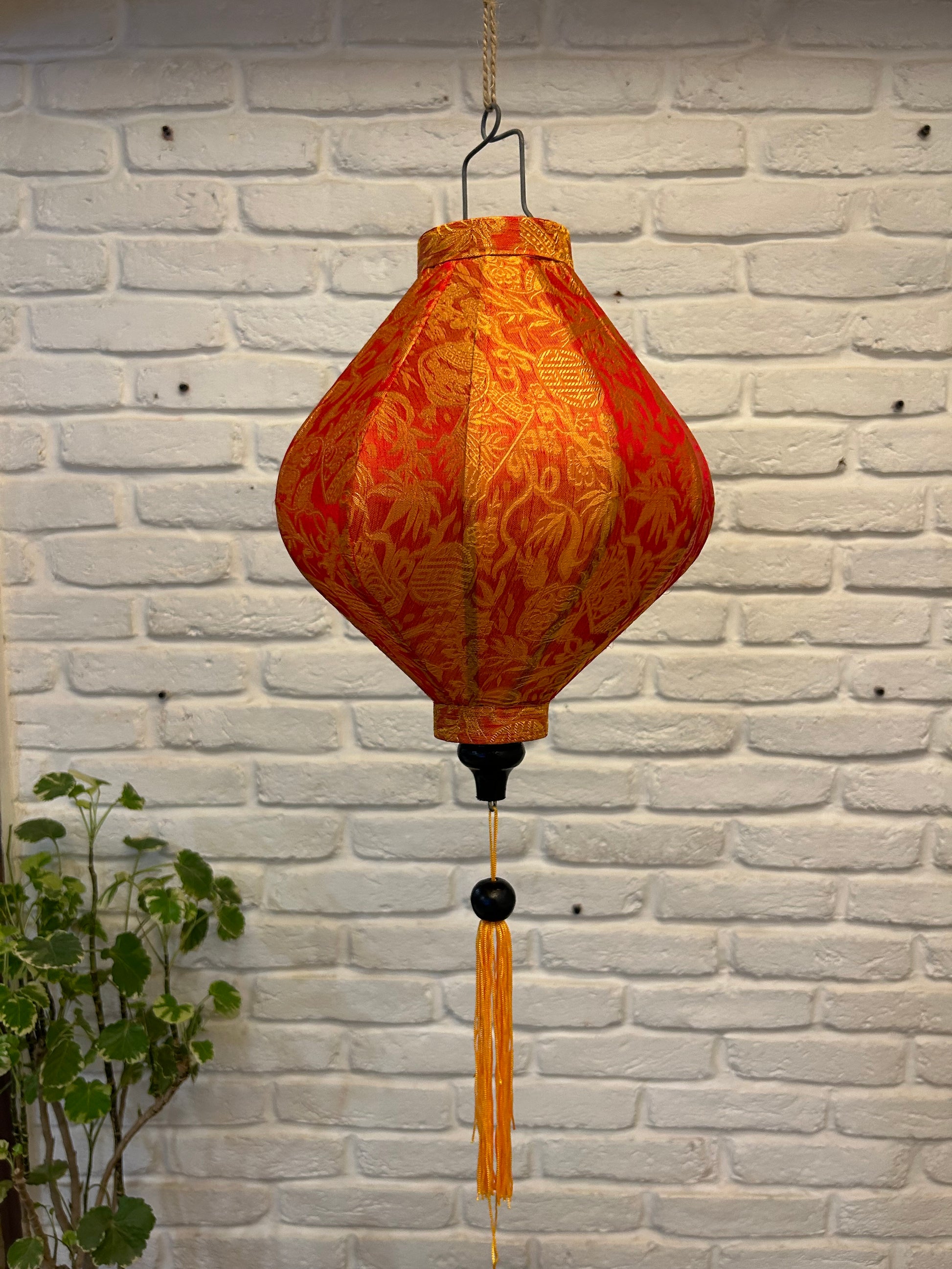 Buy Best Lampshade for your Dream Home & Garden  Asian-inspired décor, Authentic Vietnamese artwork, Bamboo frame lanterns, Celebration dinner décor, Culture-infused textures, Deep green and red lanterns, Drop-shaped lanterns, Folding technique lanterns,	 Hand-painted lanterns, Home decor lanterns, Premium silk lanterns, Restaurant décor, Silk lantern décor, Vietnamese silk lanterns, Wedding lanterns, TESU