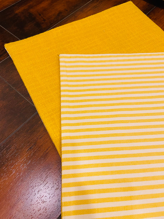 Yellow White Reversible Placemats (set of 4)