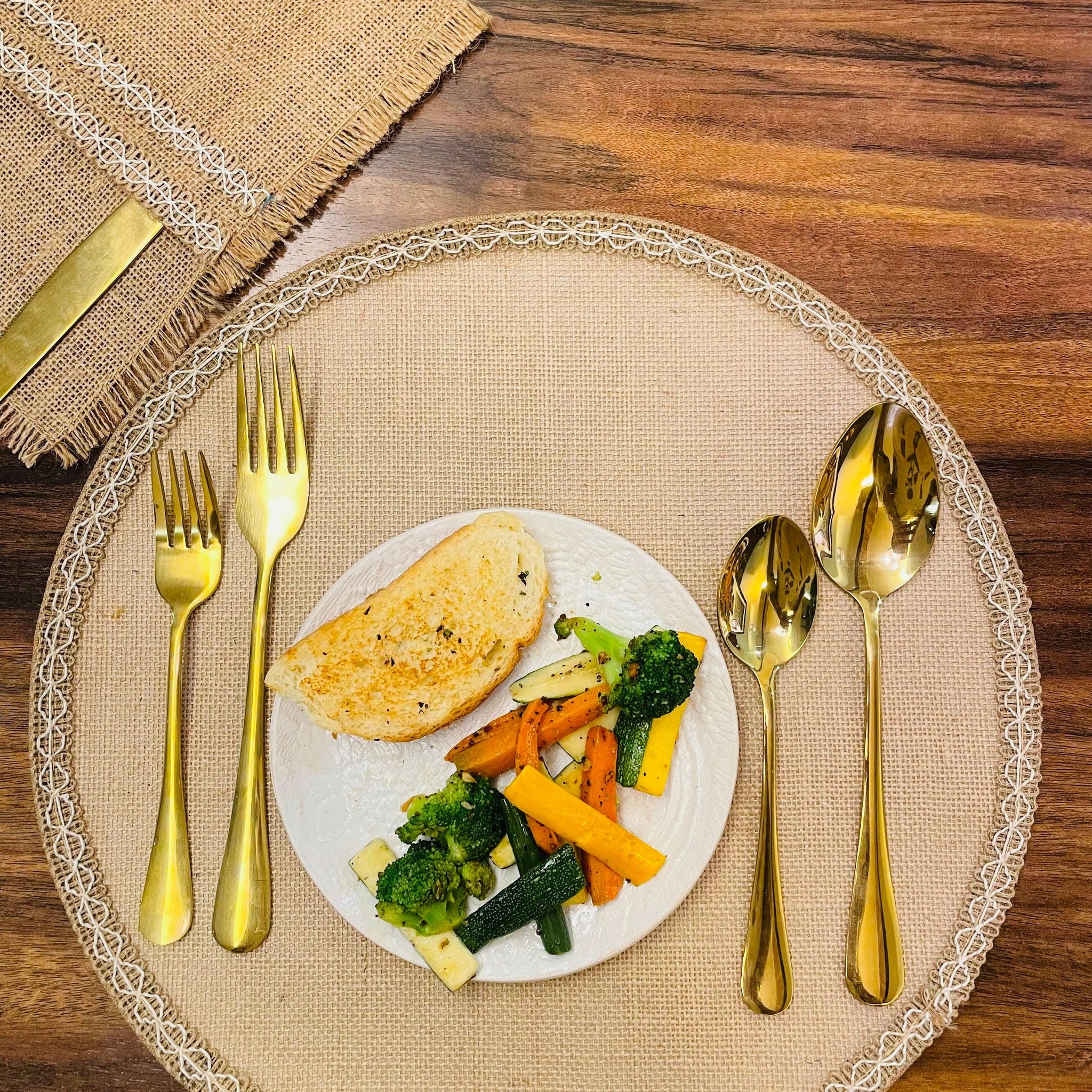 Jute Round Placemats with Laces - Set of 4 - TESU