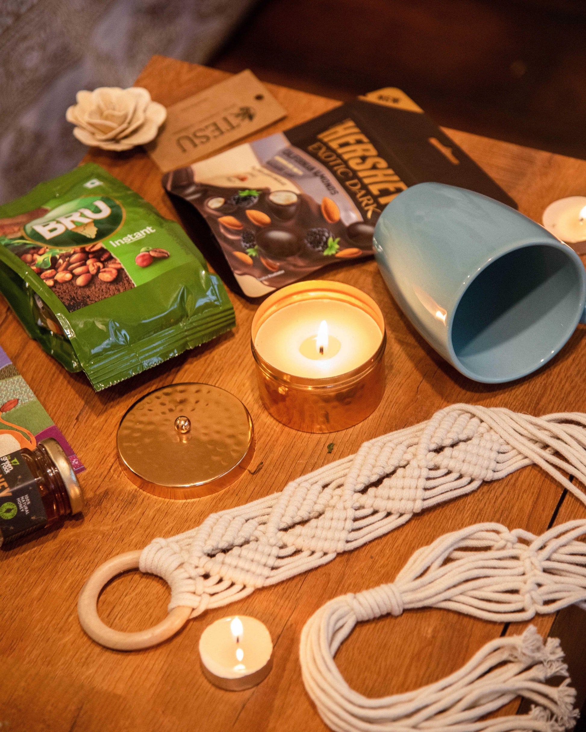 Festive Hamper - Bucket Full of Love - TESU