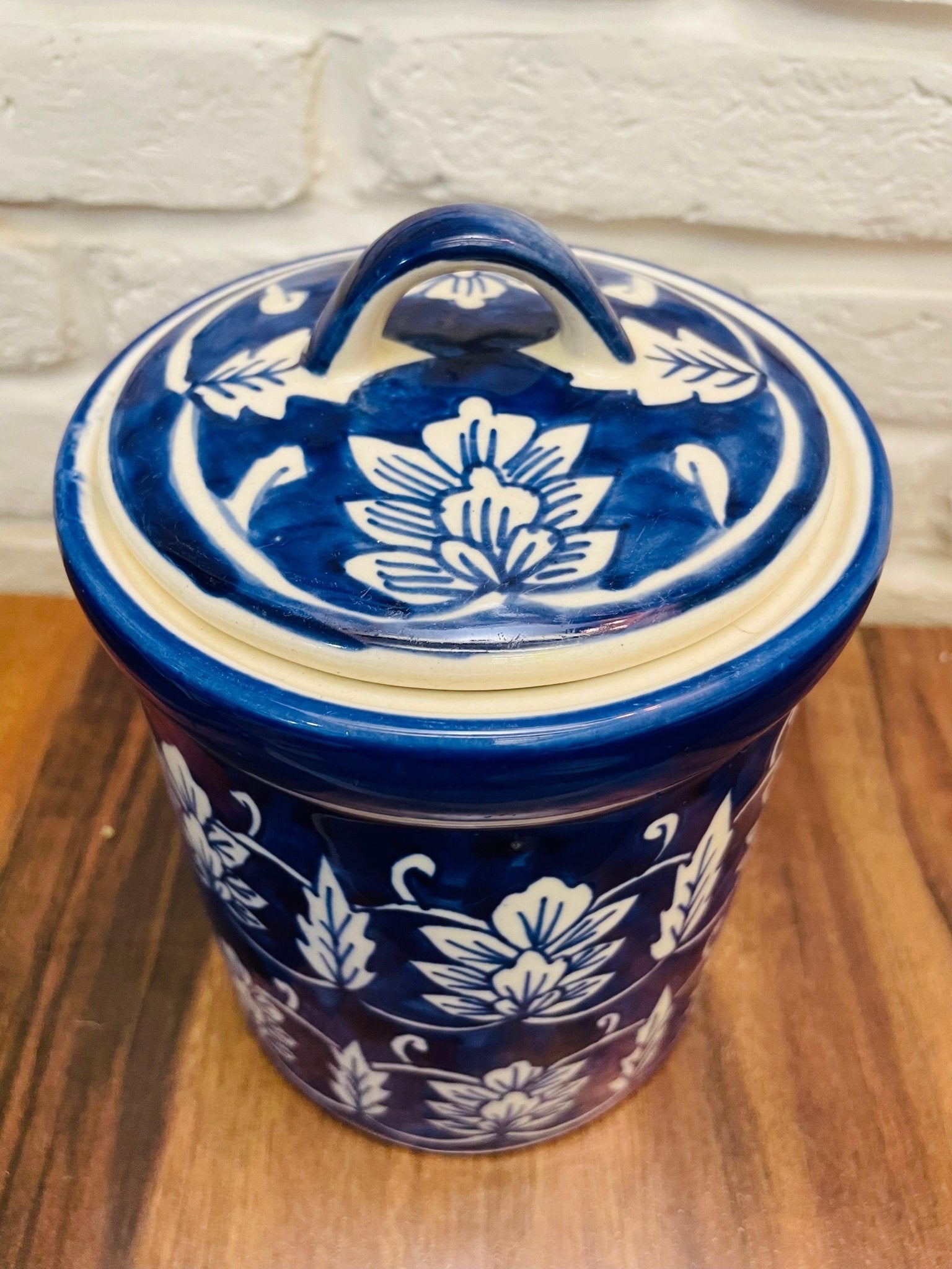 Floral Blue and White Hand Painted Storage Jar with lid - TesuServeware