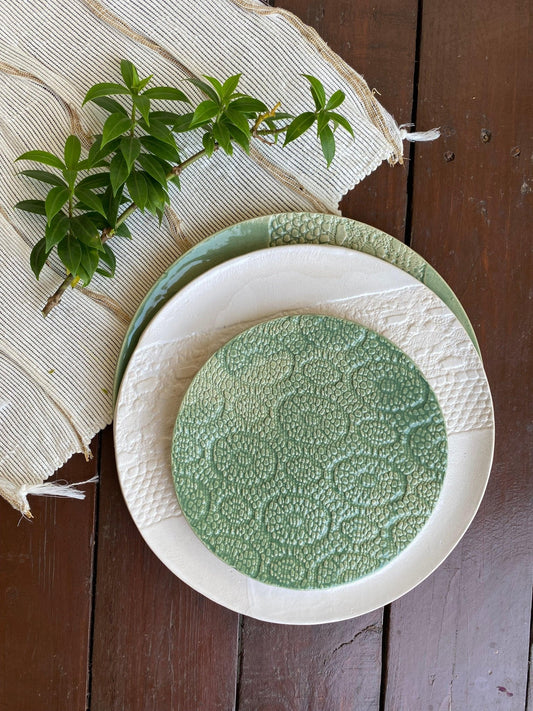 Green Lace Ceramic Cookie Plate - TesuServeware