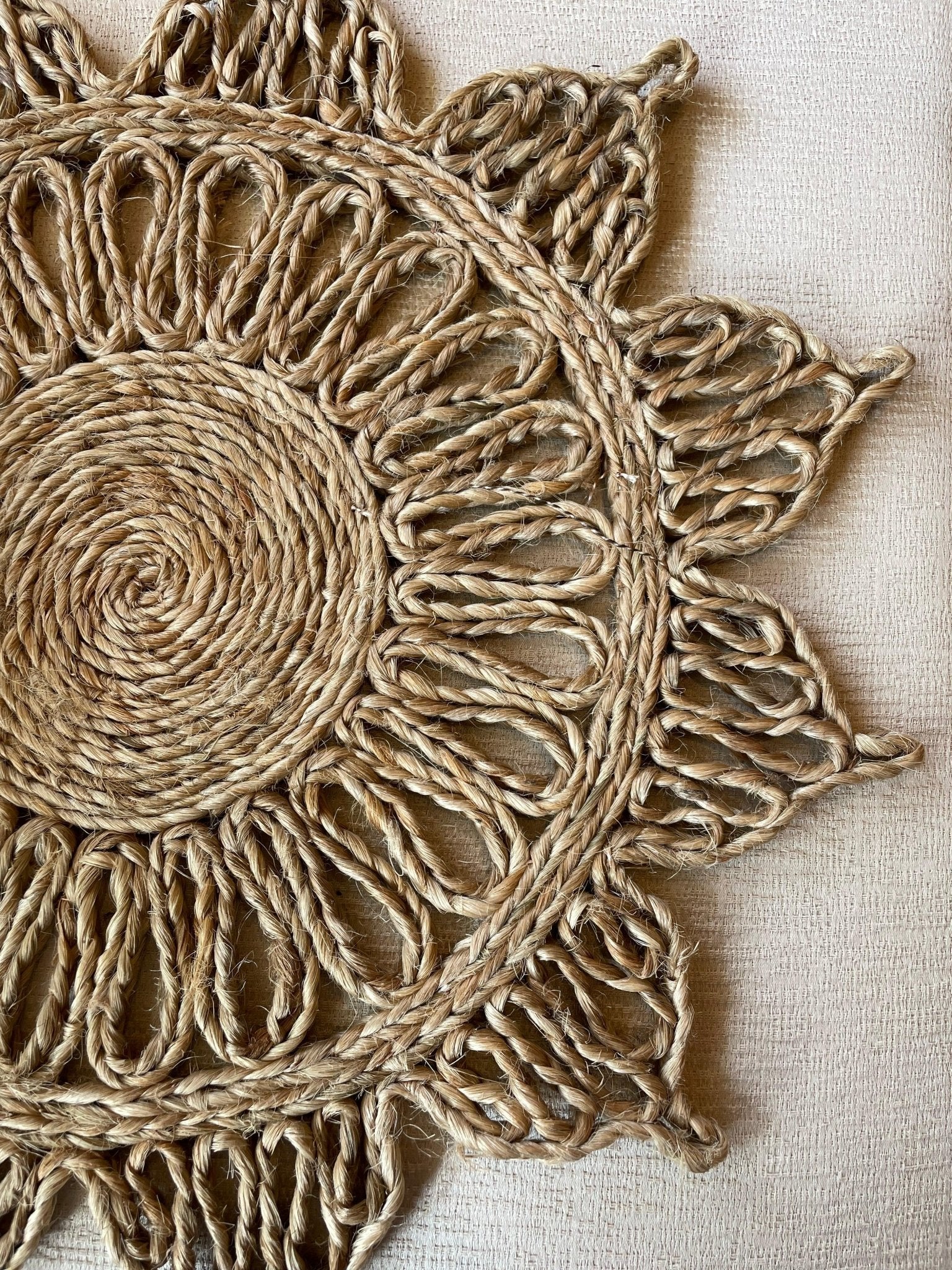Handwoven Jute Placemats - Set of 4 ( Design 4 ) - TesuPlacemats