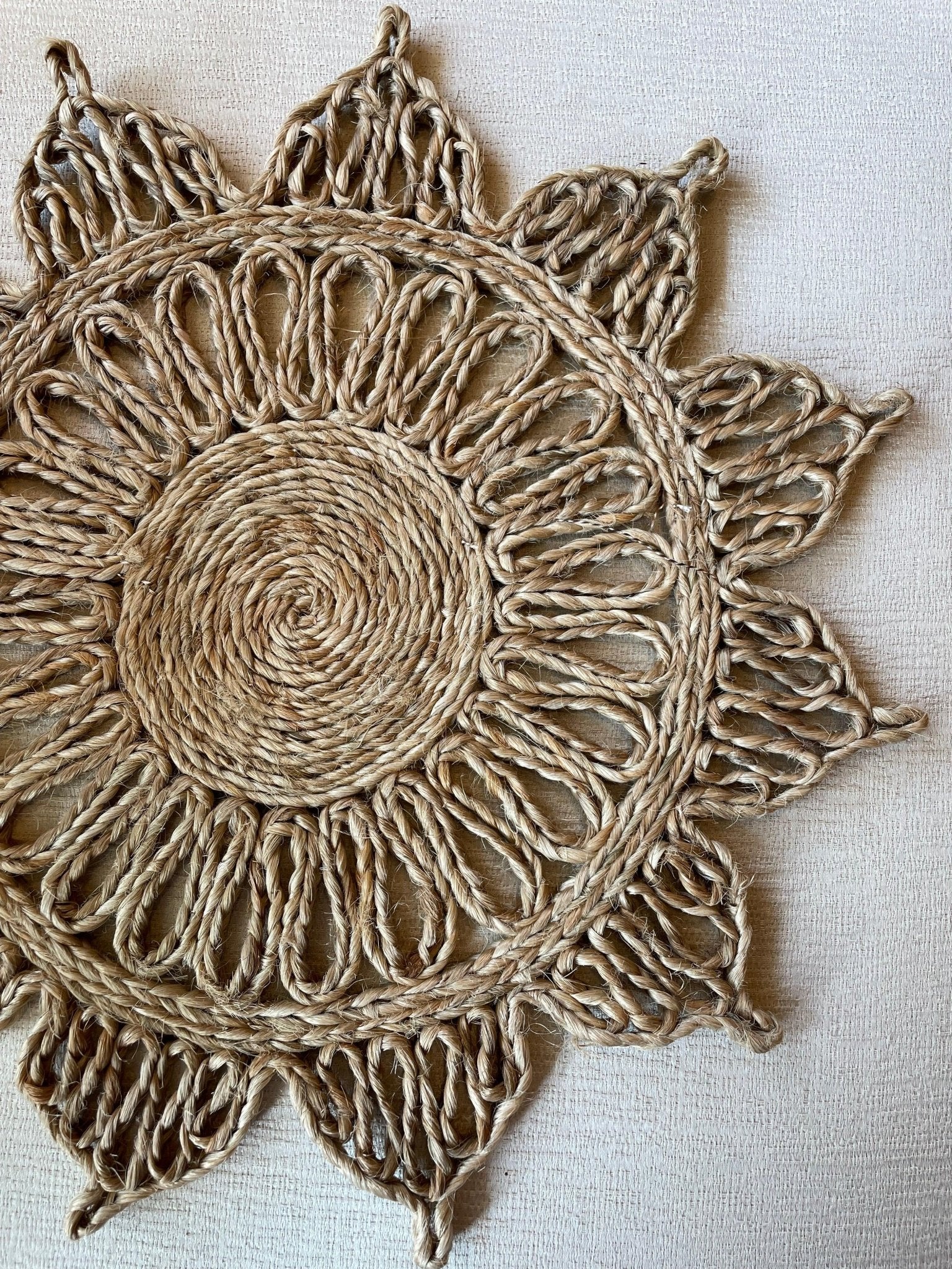 Handwoven Jute Placemats - Set of 4 ( Design 4 ) - TesuPlacemats