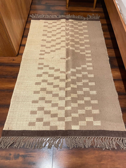 Handwoven Kilim Carpet - Design 3 - TesuKilim Rugs