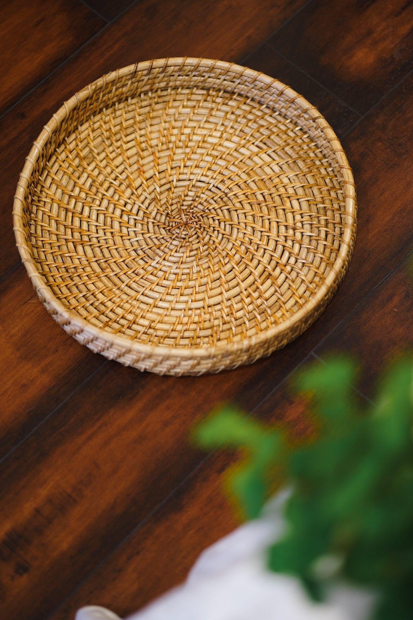 Handwoven Round Cane Serving Tray - TesuTray