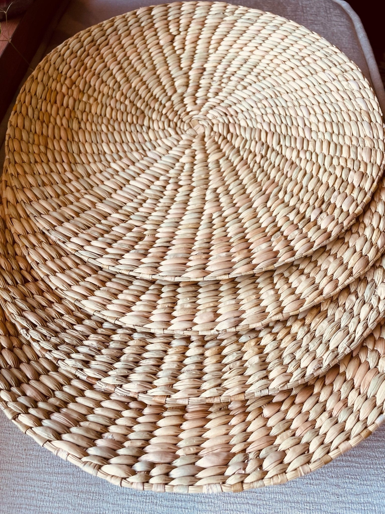 Kauna Grass Round Placemats - Set of 2 - TesuPlacemats