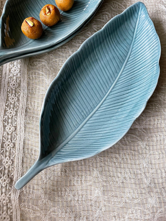 Leaf Shaped Turquoise Platter - TesuServing Platters