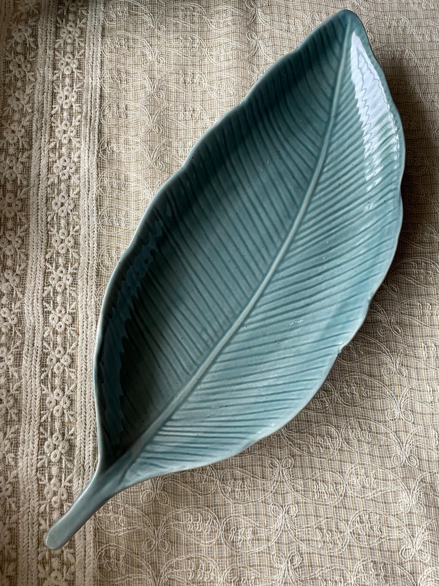 Leaf Shaped Turquoise Platter - TesuServing Platters