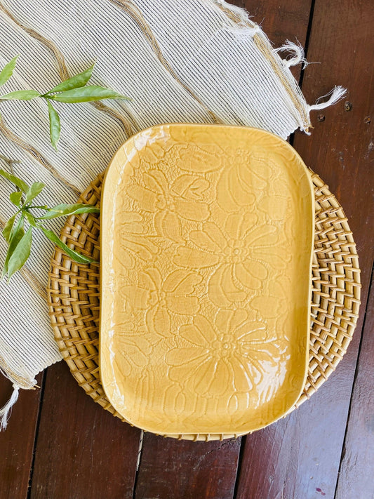 Yellow Lace Ceramic Platter - TesuServing Tray